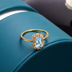Ladies Fashion Inlaid Zircon Ring