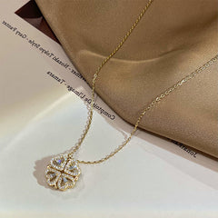 Retro Magnetic Four-Leaf Clover Necklace